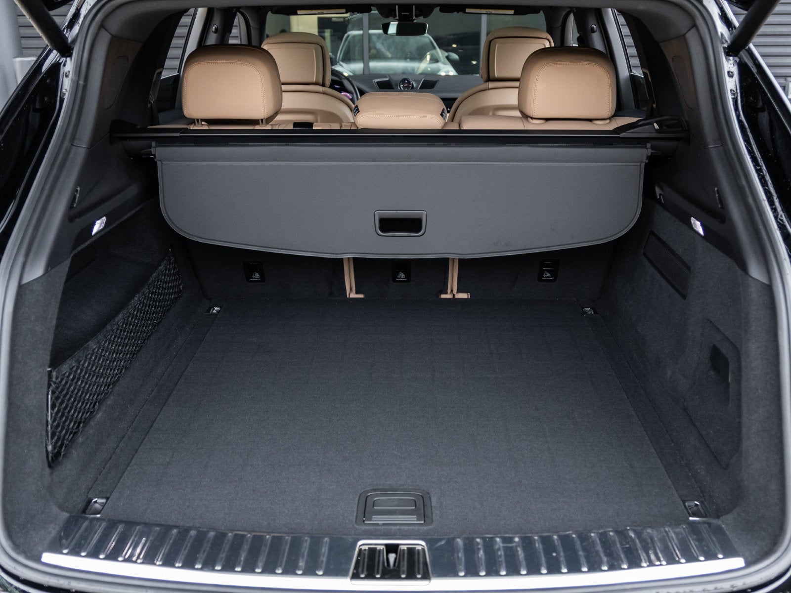 2023 Porsche Cayenne Base