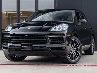 2023 Porsche Cayenne Base