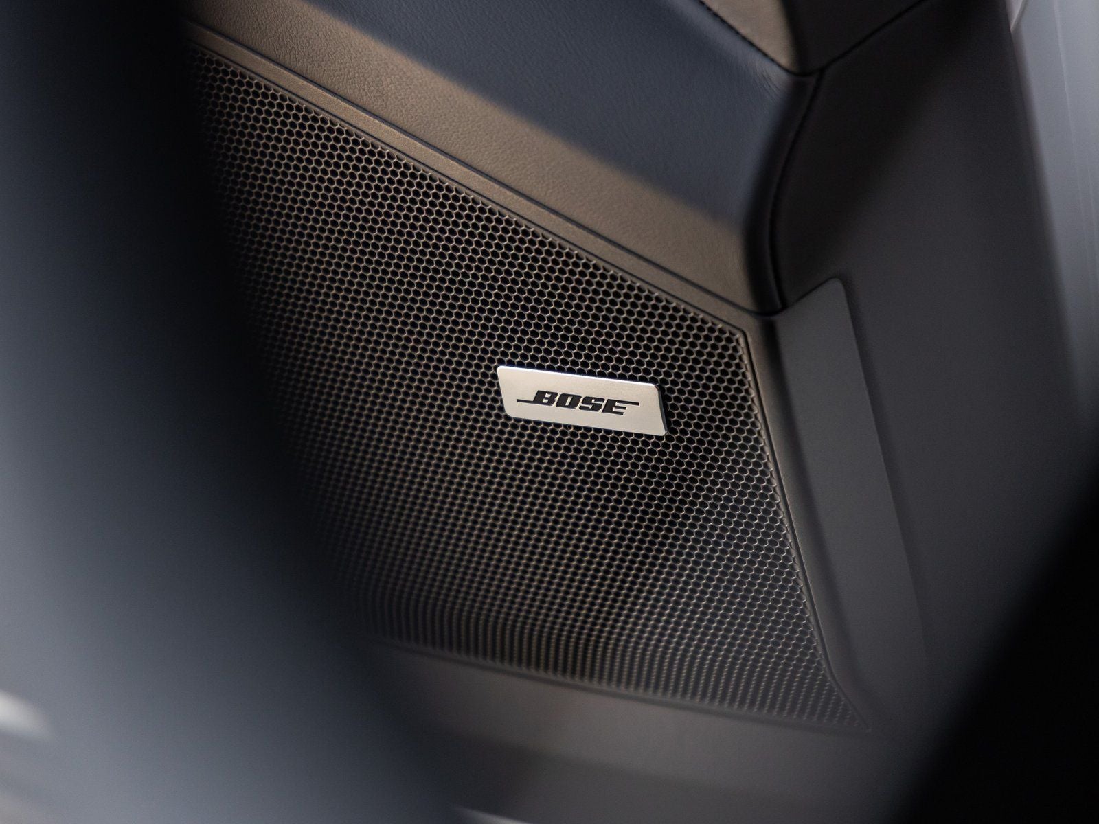 2025 Porsche Cayenne Base