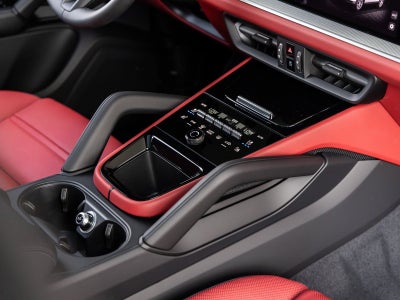 2025 Porsche Cayenne Base