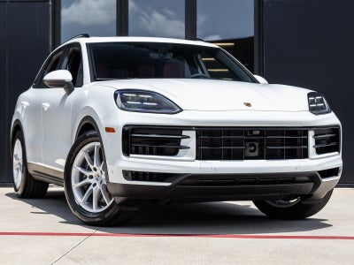 2025 Porsche Cayenne Base