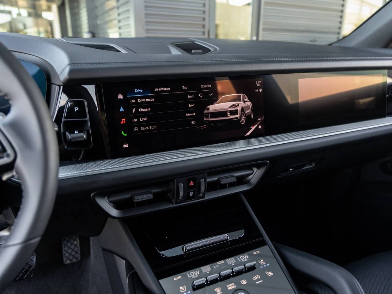 2026 Porsche Cayenne AWD