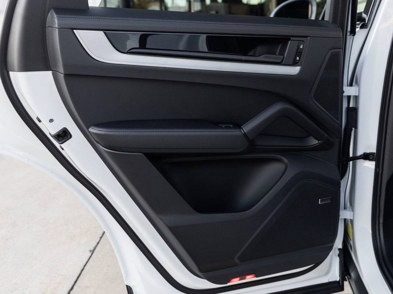 2026 Porsche Cayenne AWD
