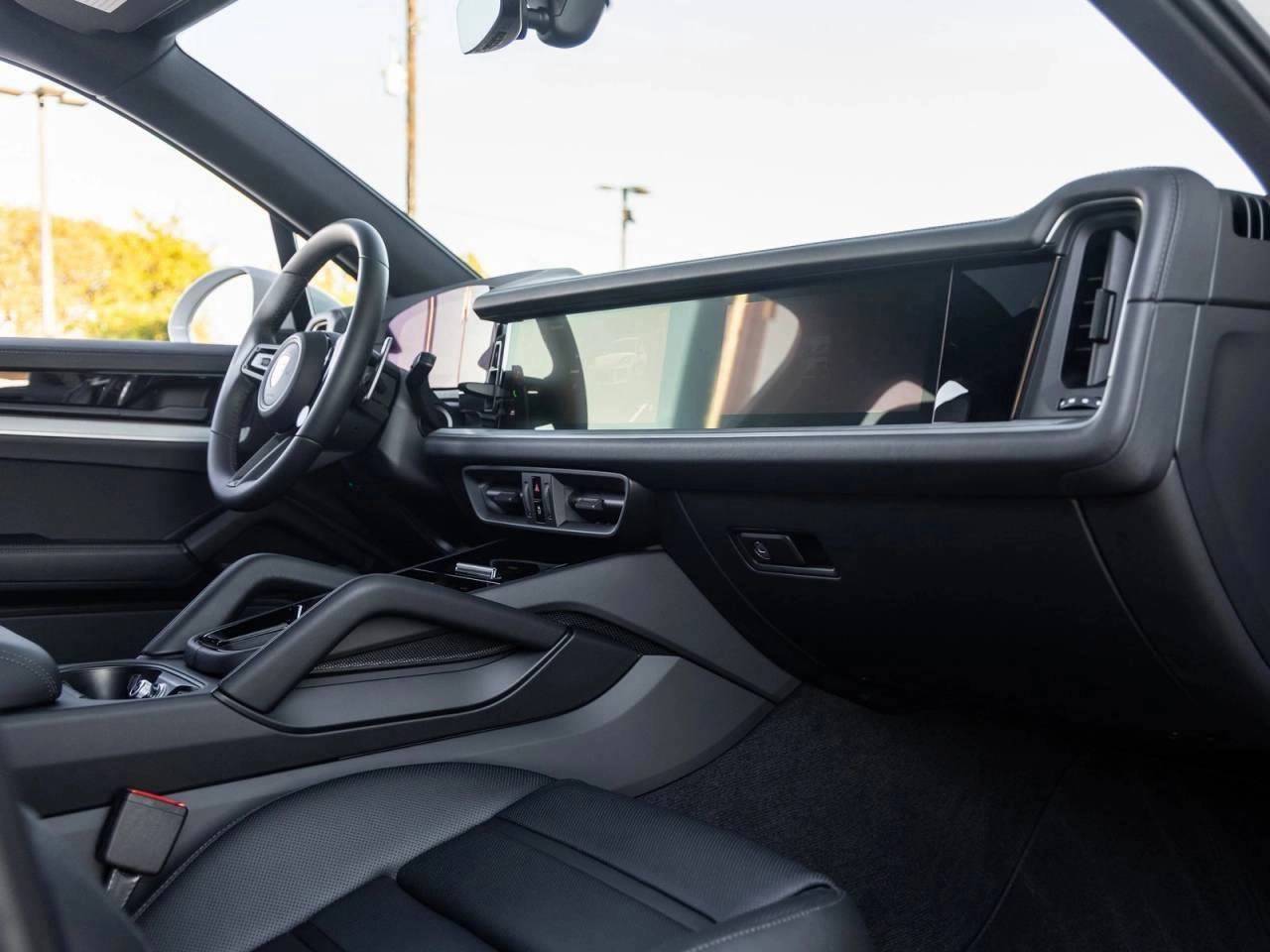 2026 Porsche Cayenne AWD