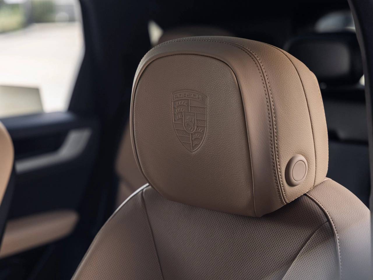 2026 Porsche Cayenne AWD