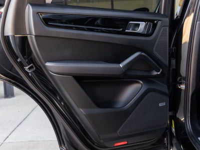 2022 Porsche Cayenne Cayenne