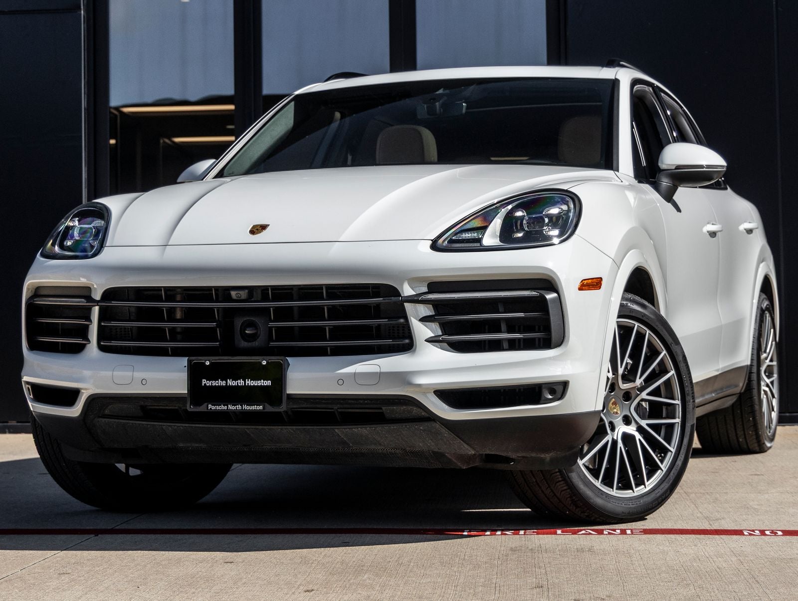 2023 Porsche Cayenne Cayenne Platinum Edition