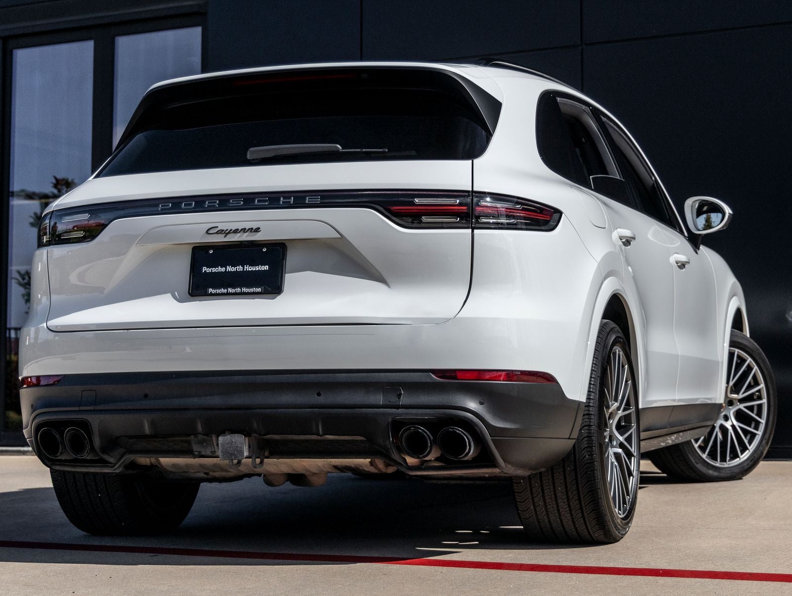 2023 Porsche Cayenne Cayenne Platinum Edition