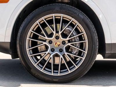 2023 Porsche Cayenne Cayenne Platinum Edition