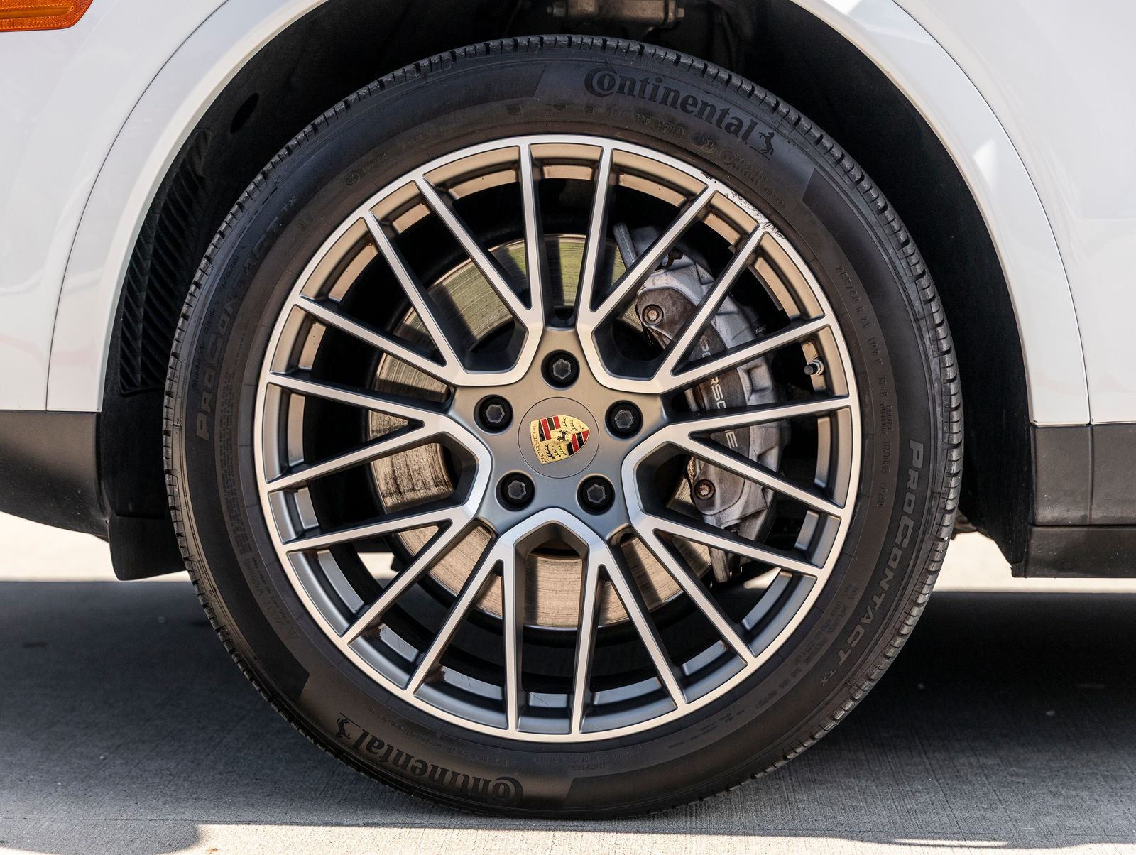 2023 Porsche Cayenne Cayenne Platinum Edition