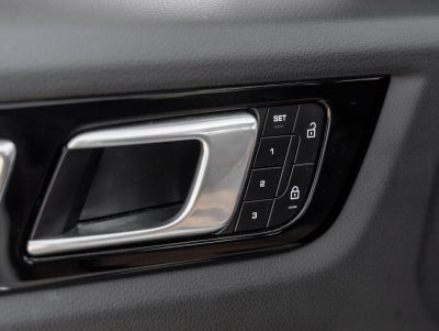 2023 Porsche Cayenne Cayenne Platinum Edition