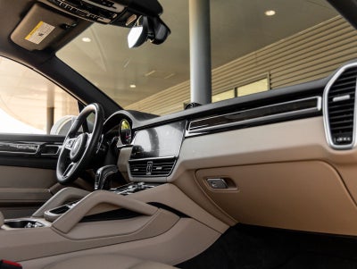 2023 Porsche Cayenne Cayenne Platinum Edition