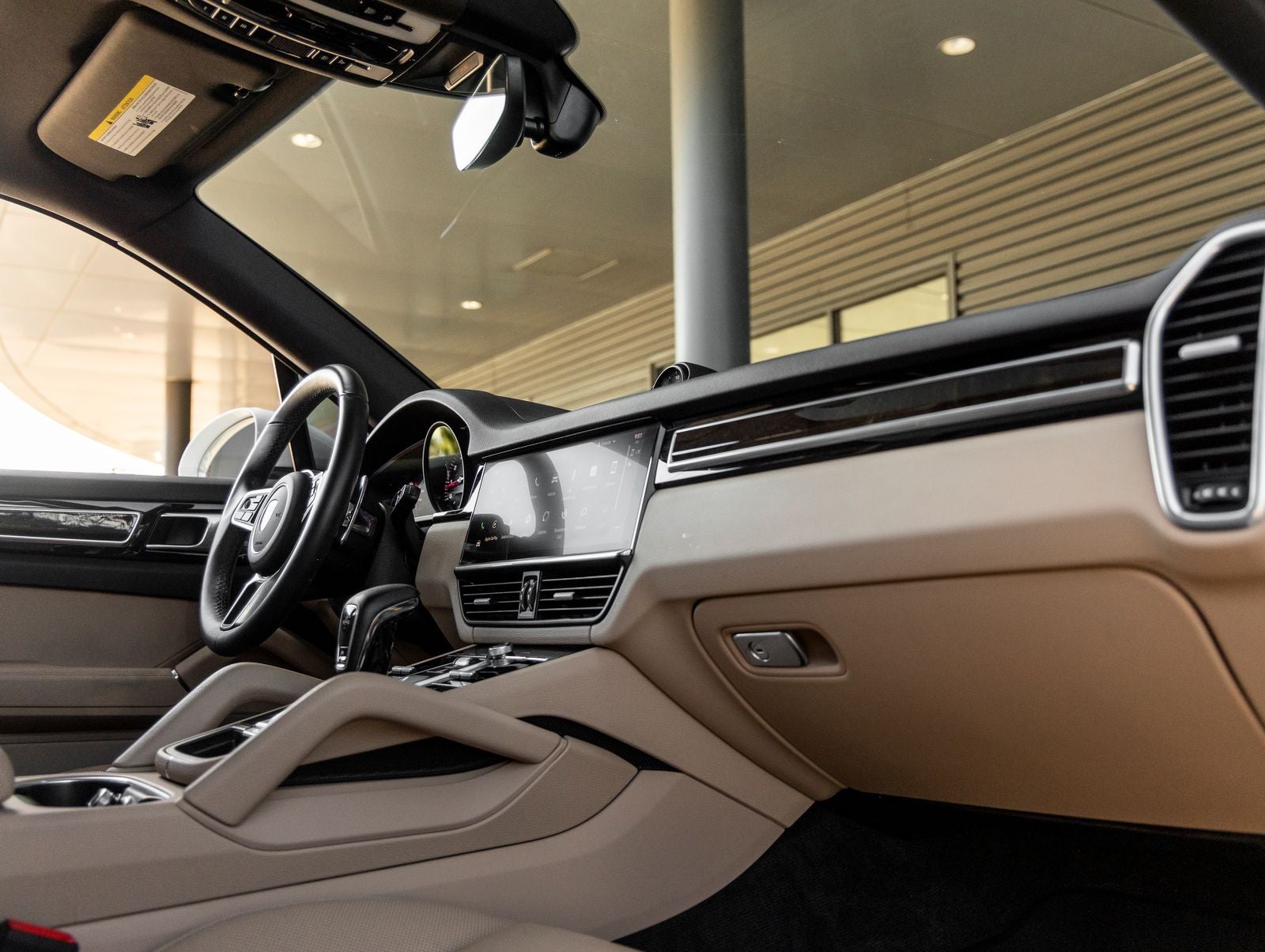 2023 Porsche Cayenne Cayenne Platinum Edition
