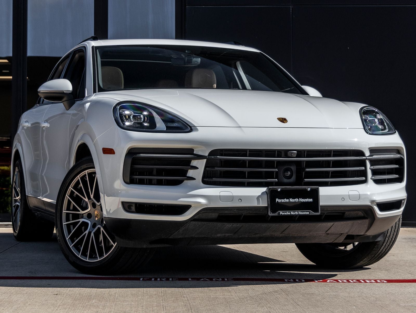 2023 Porsche Cayenne Cayenne Platinum Edition