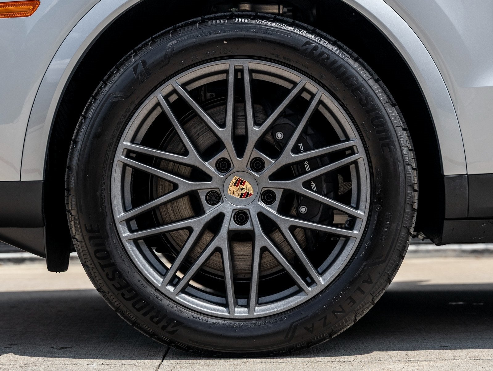 2025 Porsche Cayenne Cayenne