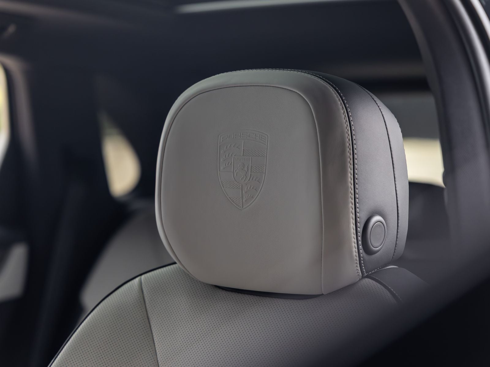 2026 Porsche Cayenne AWD