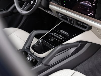 2026 Porsche Cayenne AWD