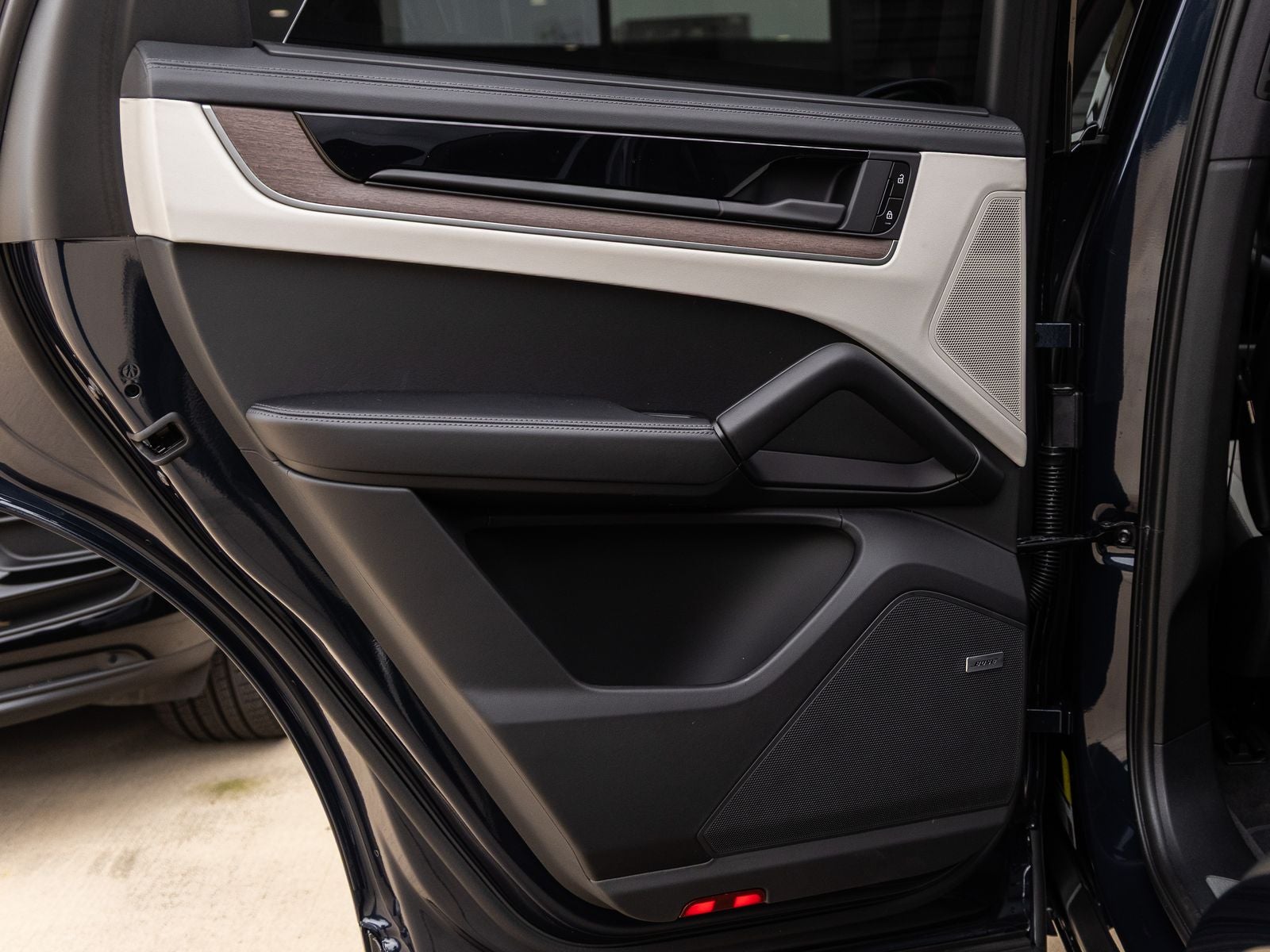 2026 Porsche Cayenne AWD