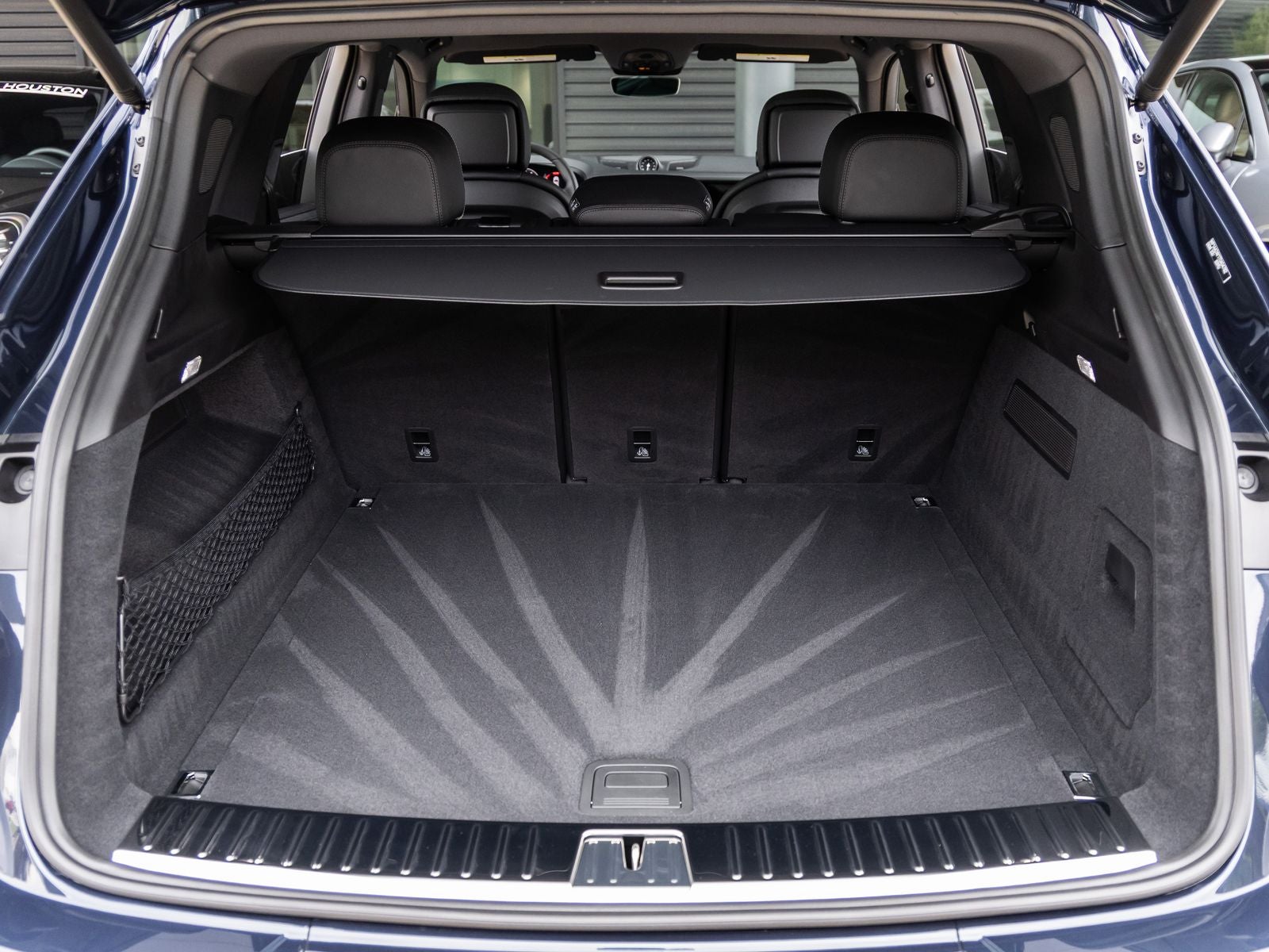 2026 Porsche Cayenne AWD