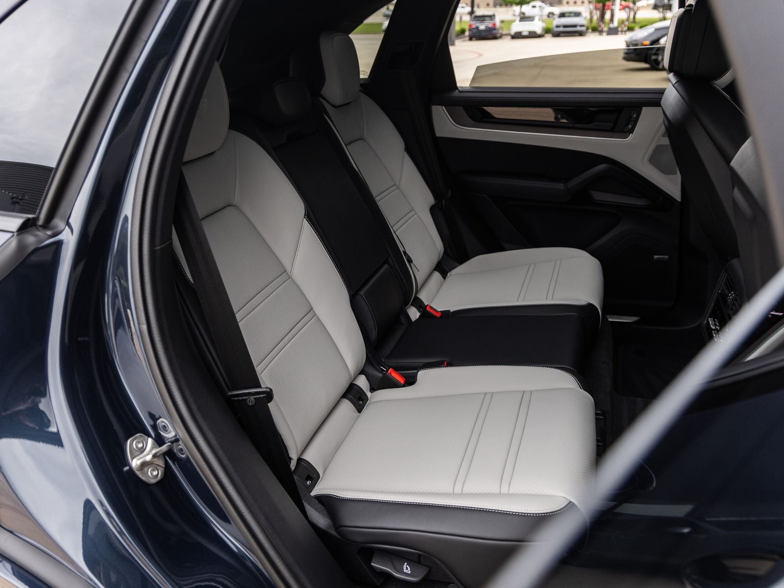 2026 Porsche Cayenne AWD