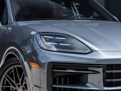 2026 Porsche Cayenne AWD
