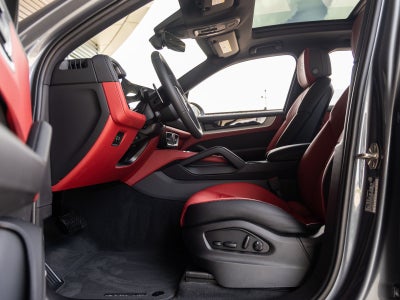 2026 Porsche Cayenne AWD
