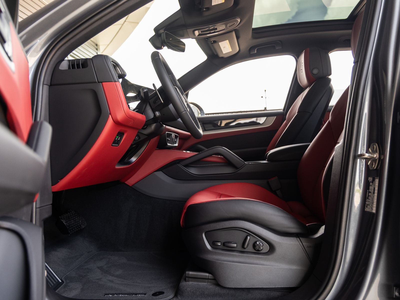 2026 Porsche Cayenne AWD