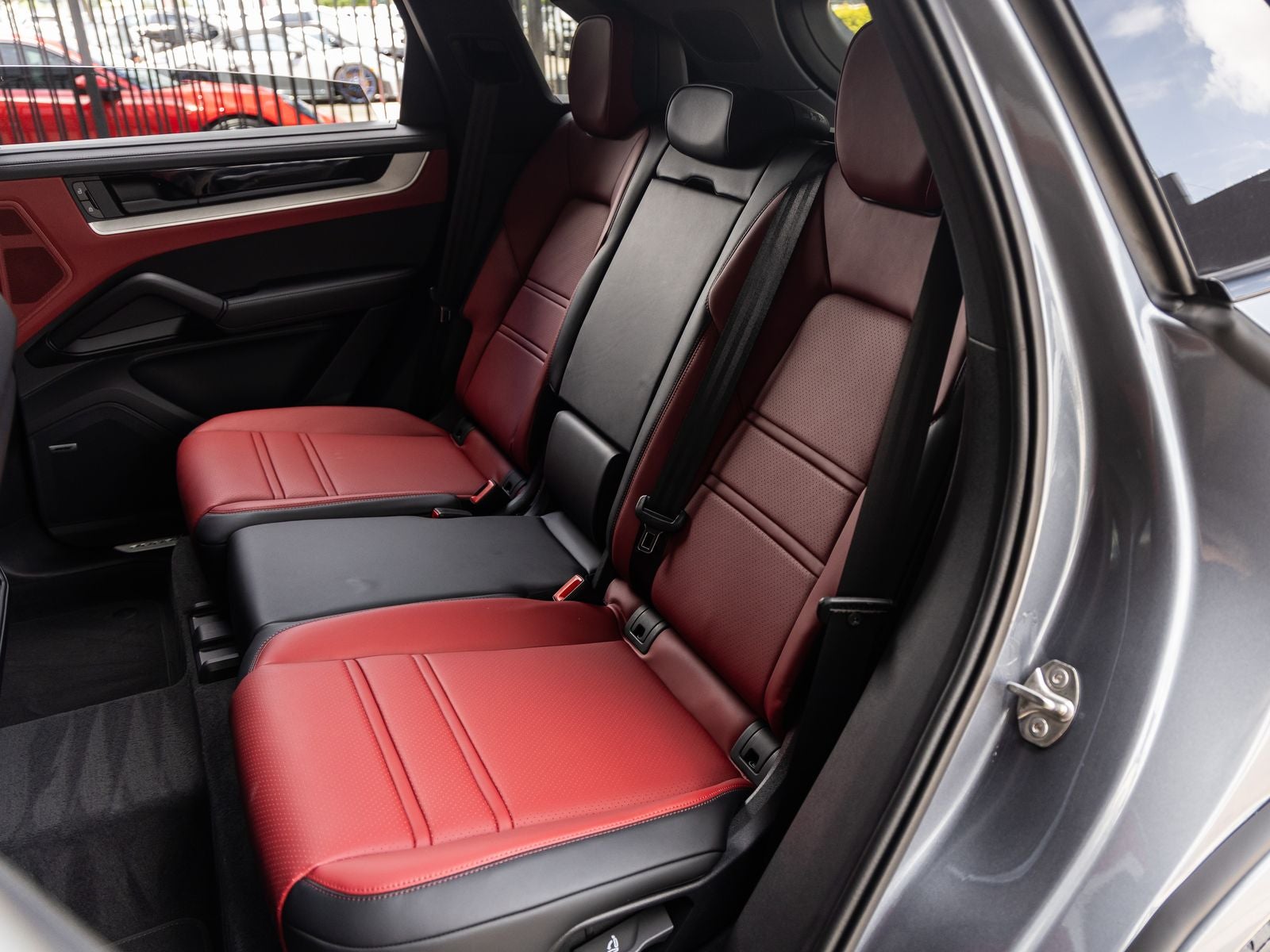 2026 Porsche Cayenne AWD