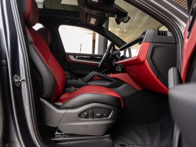2026 Porsche Cayenne AWD