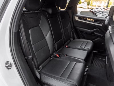 2024 Porsche Cayenne Cayenne