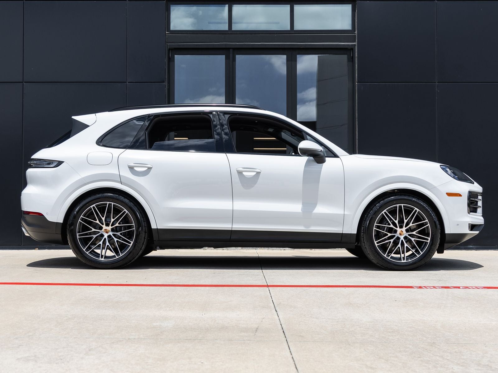 2026 Porsche Cayenne AWD
