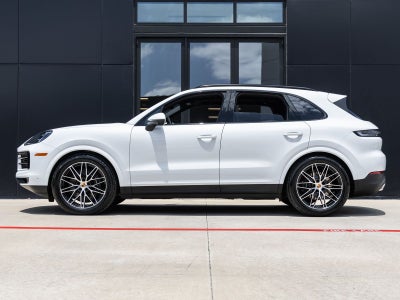 2026 Porsche Cayenne AWD