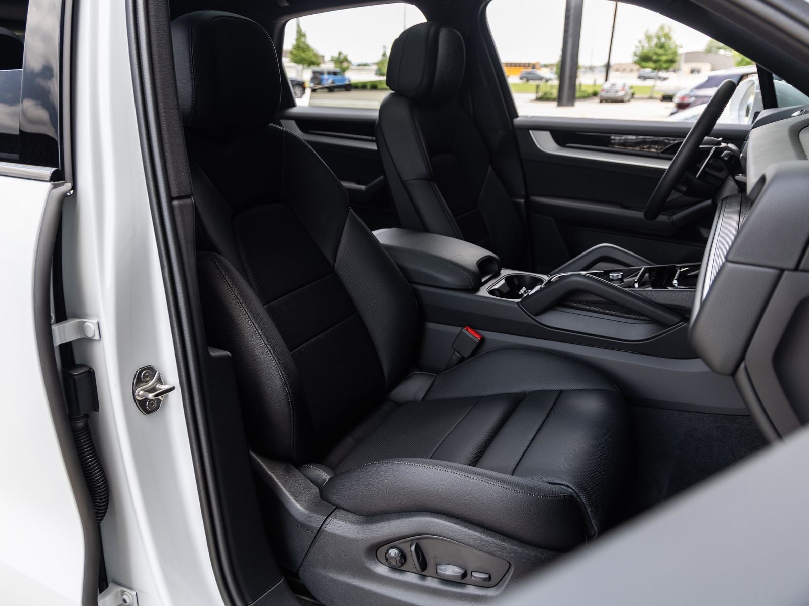 2026 Porsche Cayenne AWD