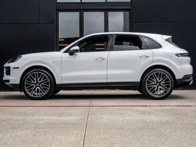 2026 Porsche Cayenne Base