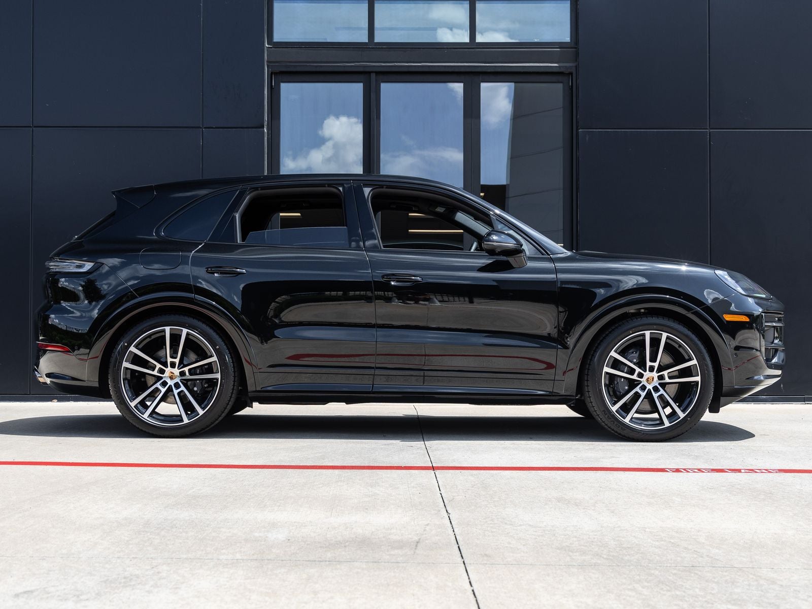 2026 Porsche Cayenne AWD