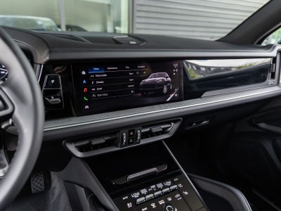2026 Porsche Cayenne AWD