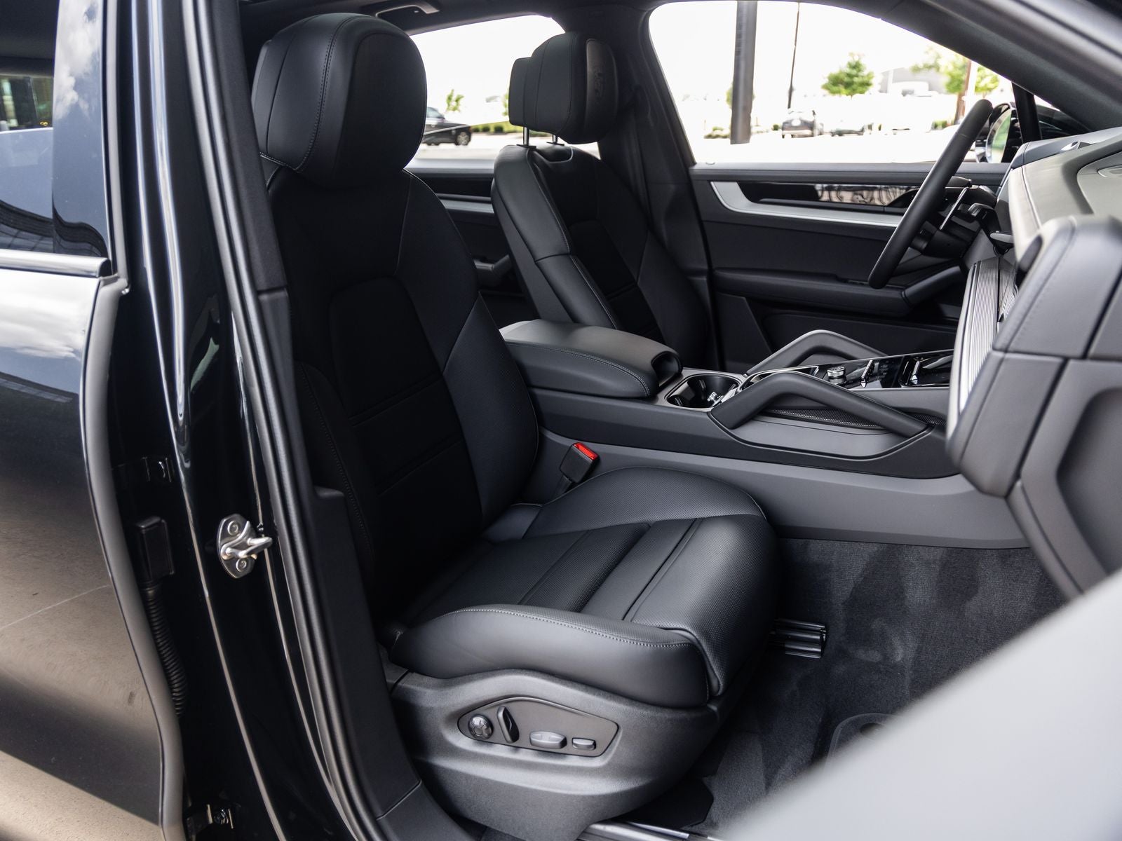 2026 Porsche Cayenne AWD