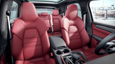 2023 Porsche Cayenne Cayenne Platinum Edition (MY23)