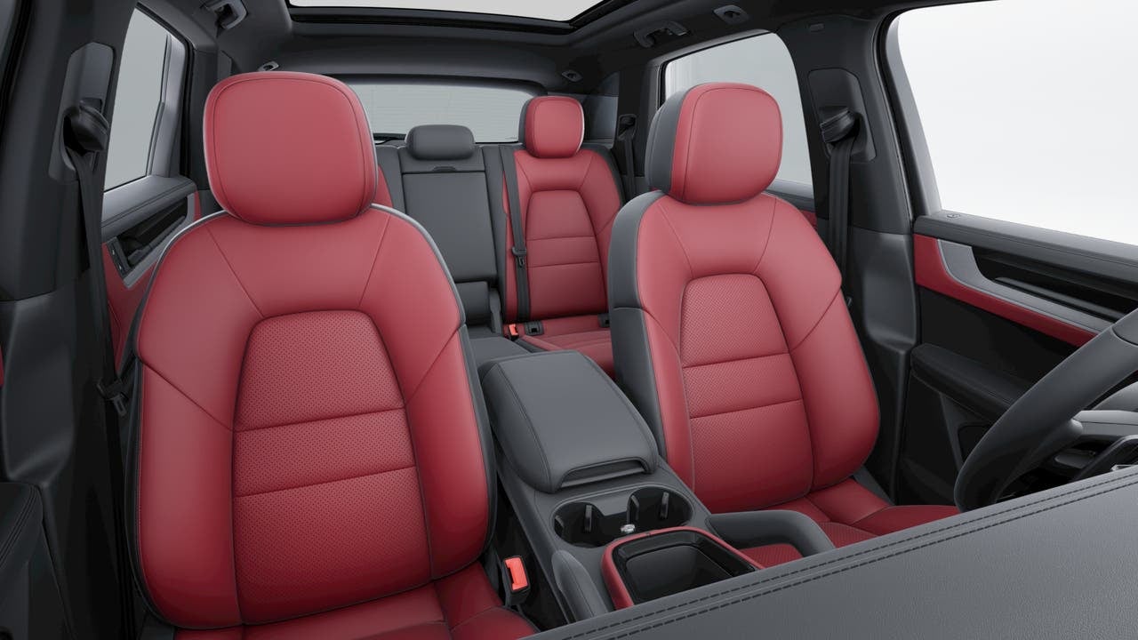 2024 Porsche Cayenne Base
