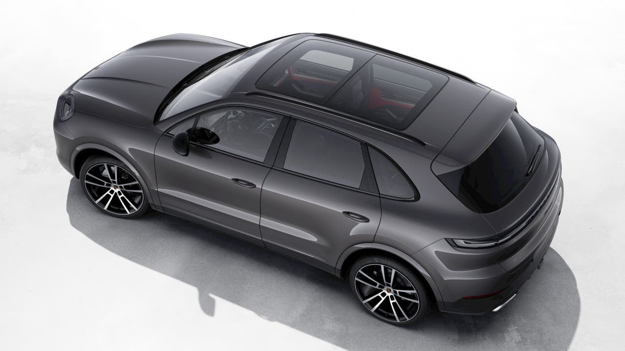 2024 Porsche Cayenne Base