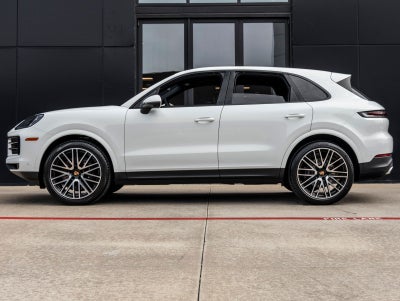 2026 Porsche Cayenne AWD