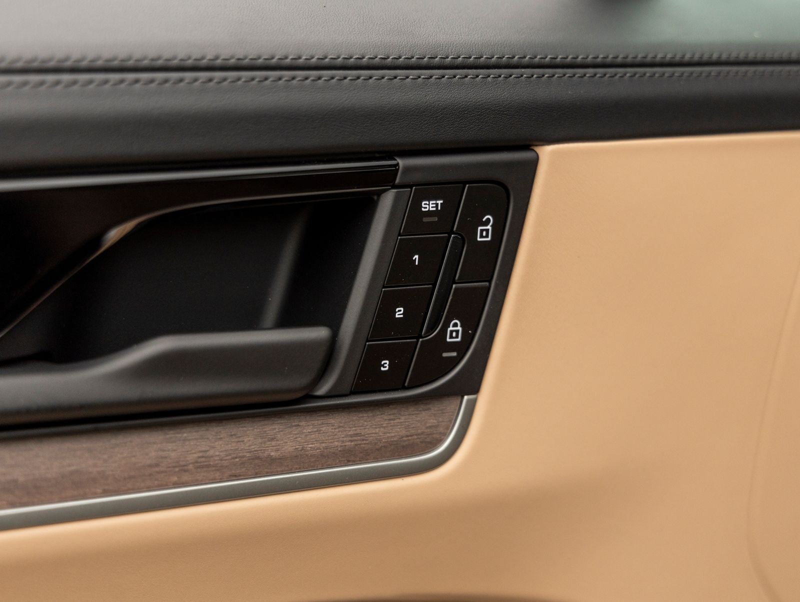 2026 Porsche Cayenne AWD