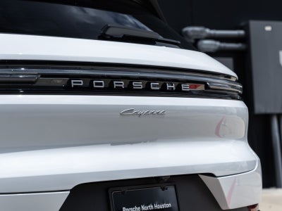2026 Porsche Cayenne AWD