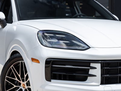 2026 Porsche Cayenne AWD