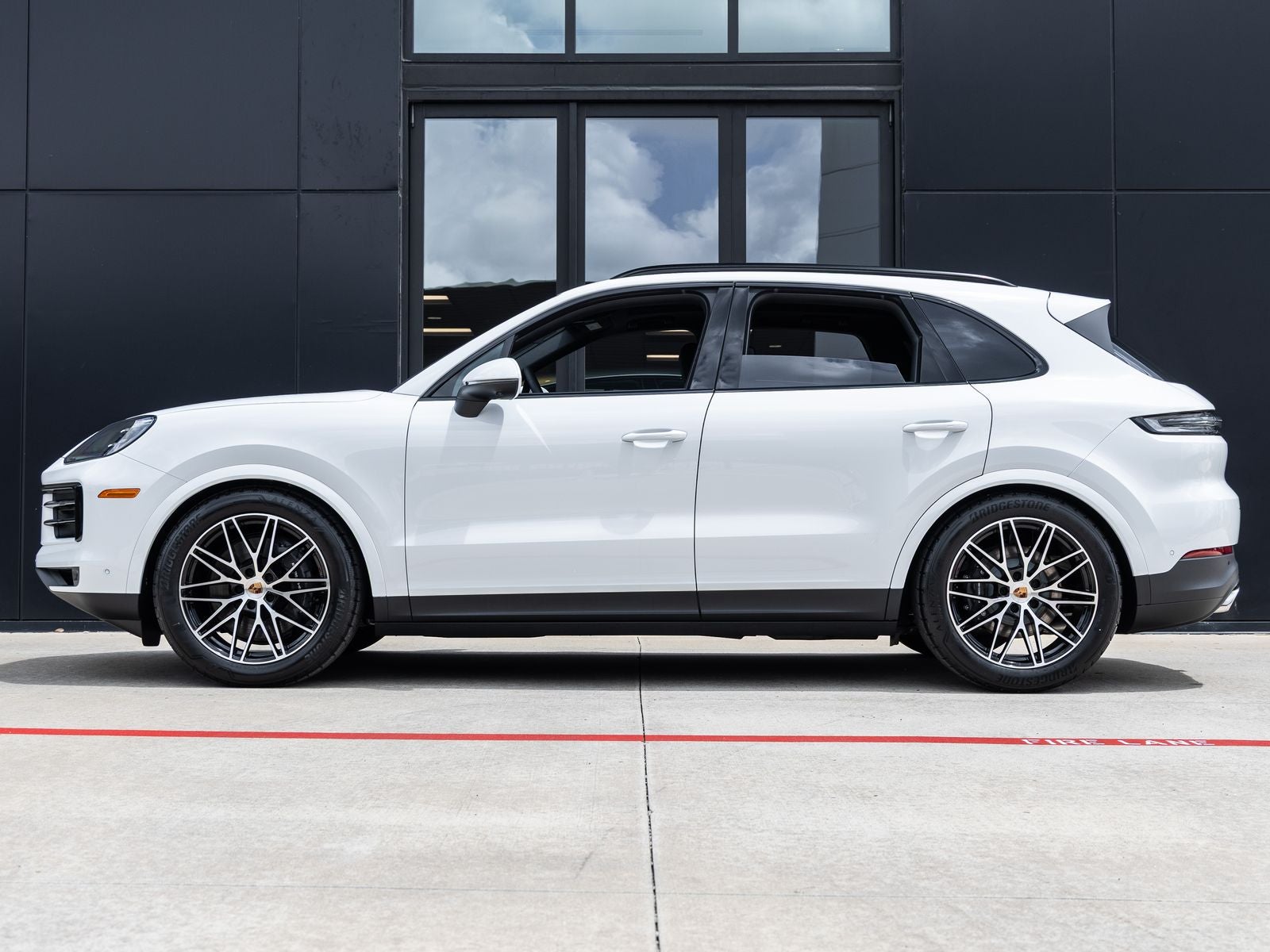 2026 Porsche Cayenne AWD