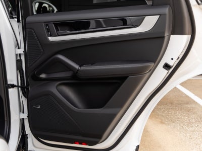 2026 Porsche Cayenne AWD