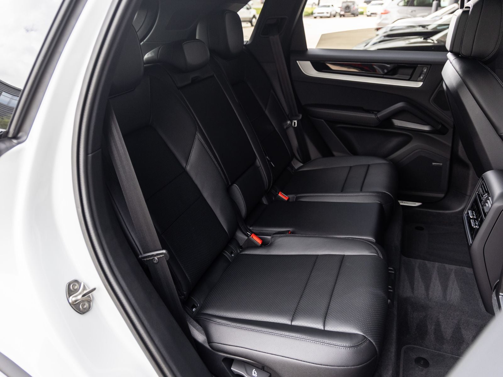 2026 Porsche Cayenne AWD