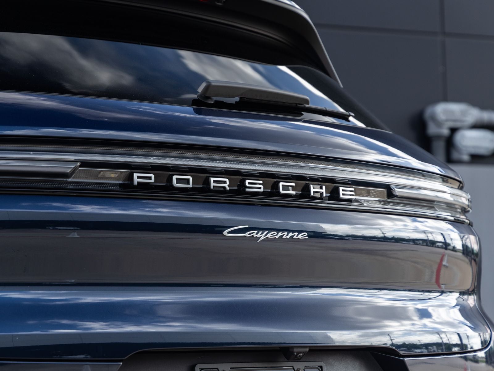 2025 Porsche Cayenne AWD