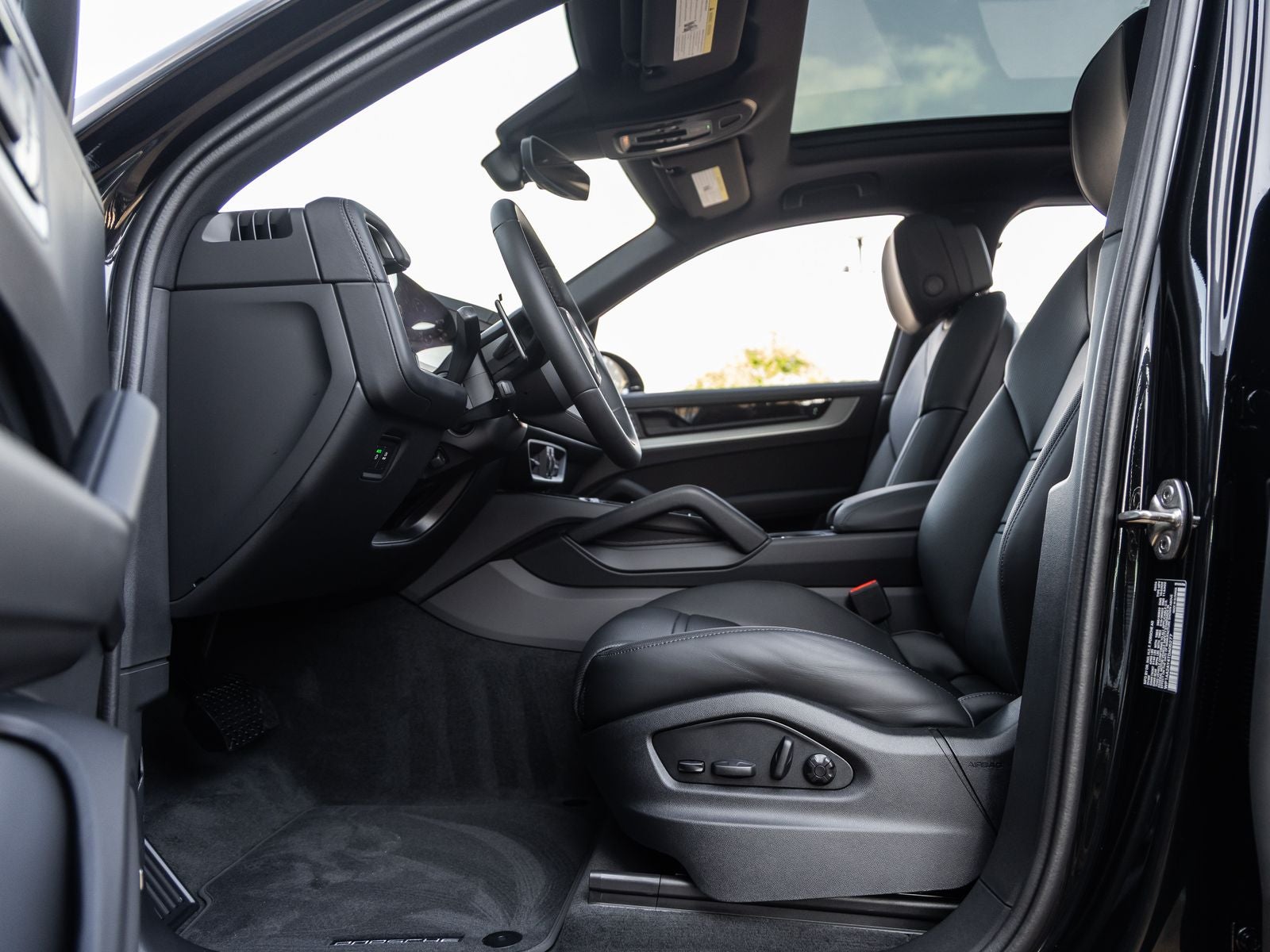 2026 Porsche Cayenne AWD