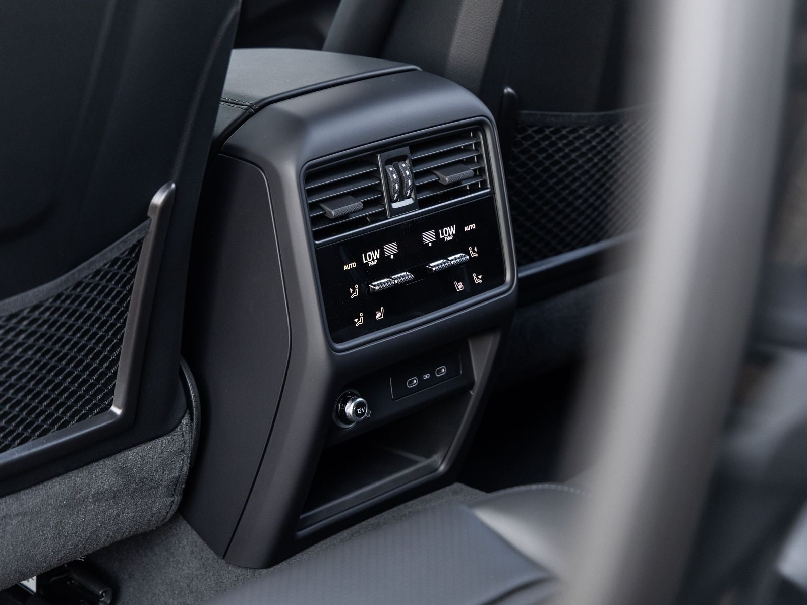 2026 Porsche Cayenne AWD
